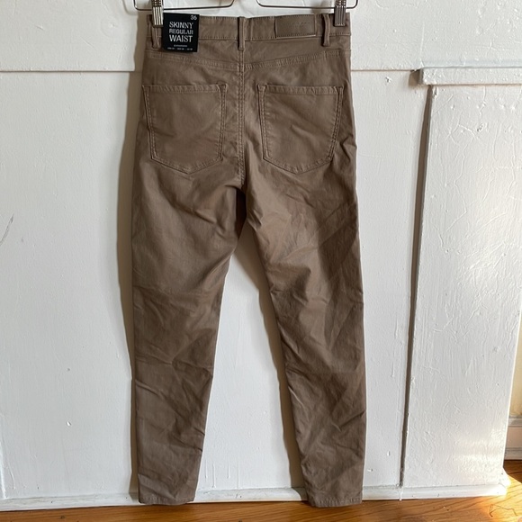 Stradivarius Women’s Skinny Regular Waist Jeans - Picture 4 of 7